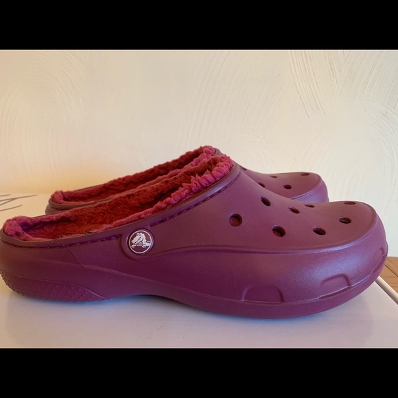 crocs plush